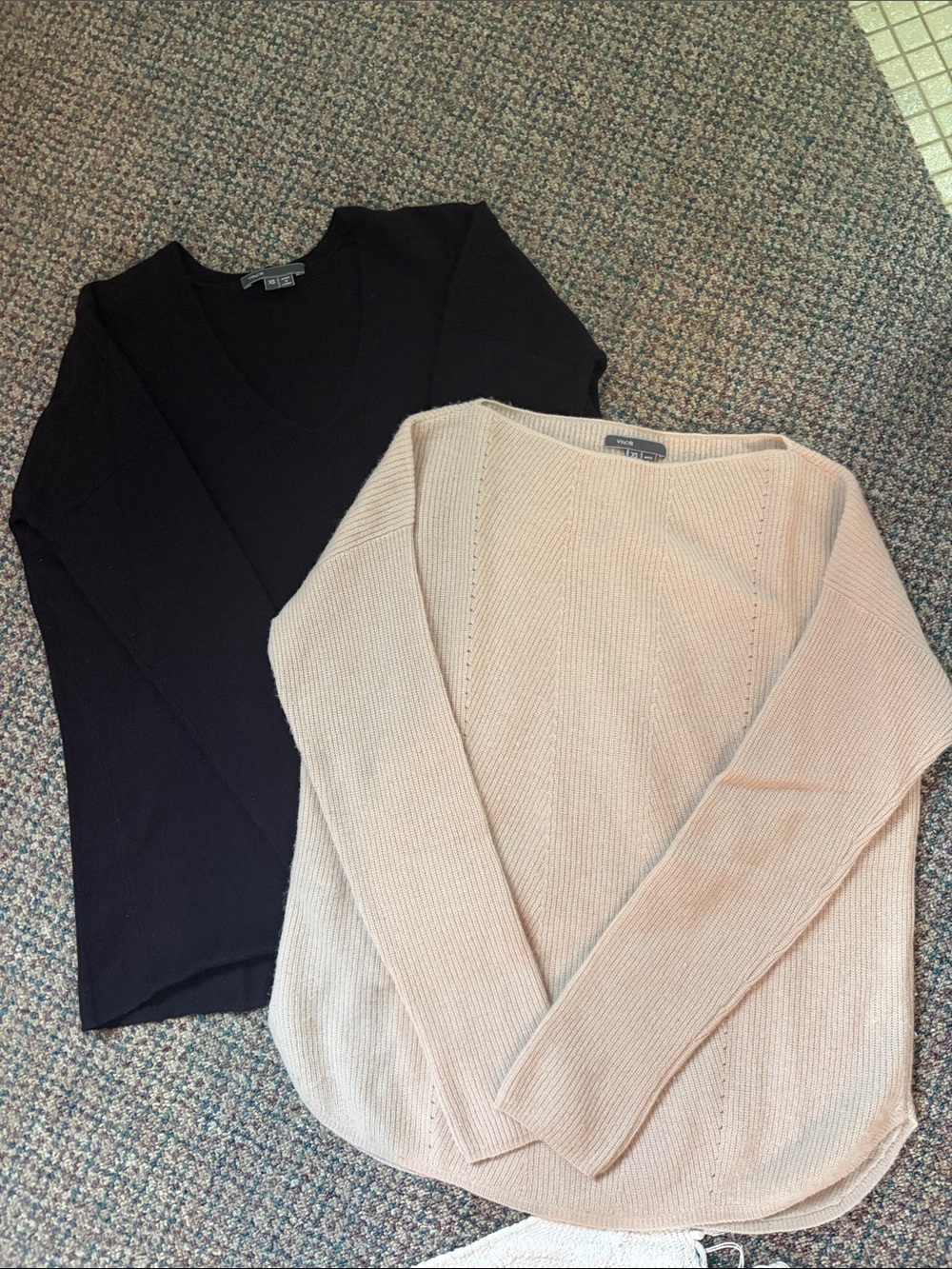 Vince cashmere sweater bundle XS